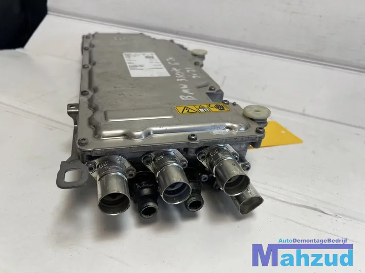 bmw-3-serie-g20-20-330e-hybride-accu-computer-12884110-2018 — foto 2