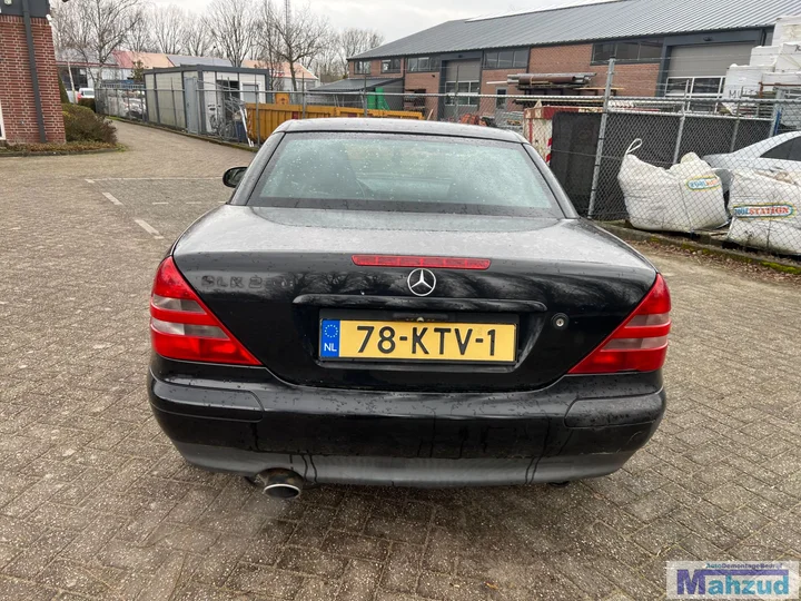 mercedes-slk-r170-zwart-197-demontage-onderdelen-sloop — foto 5