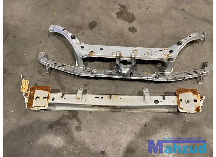 ford-focus-1-grijs-front-bumperbalk-voor-19982005
