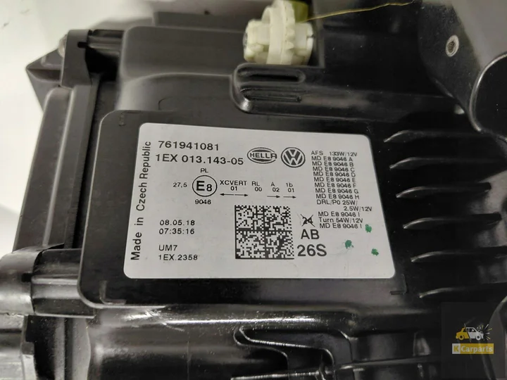 761941081-vw-touareg-iii-761-matrix-linkerlamp-ideaal — foto 4