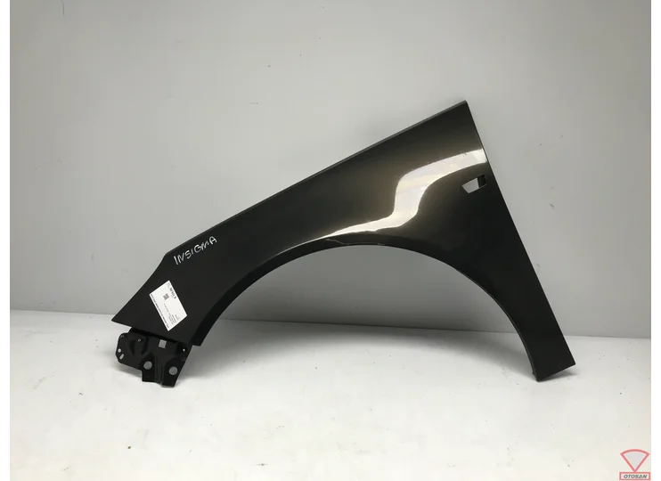 Opel Insignia 2012 Side Cover Left Front