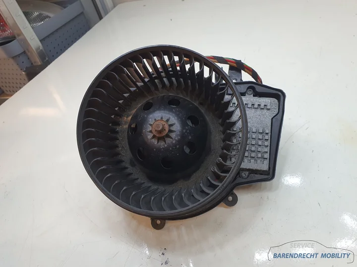 kachelmotor-clk-w209-mercedes-met-weerstand-kachel-motor-ventilatie-ventilatiemotor-2002-2008 — foto 5