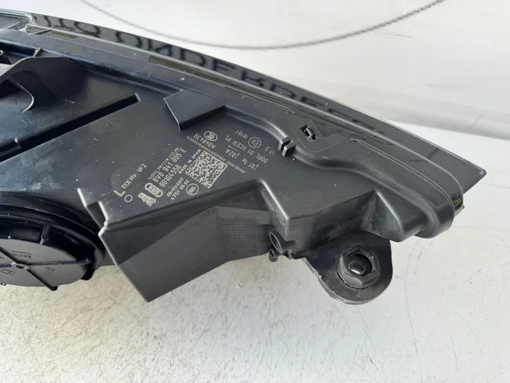 audi-a3-facelift-xenon-led-koplamp-links-8v0941005e-2016 — foto 5