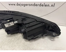 vw-golf-8-iq-light-vol-led-koplamp-links-5h1941035 — foto 4