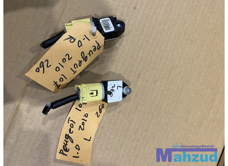 PEUGEOT 107 AYGO C1 Airbag crash sensor links rechts 8983102020