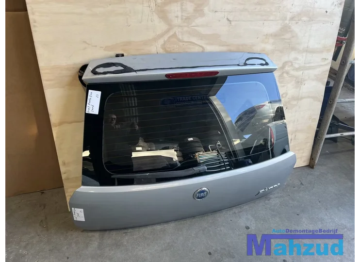 FIAT PUNTO Grande 199 grijs blauw achterklep 2005-2012