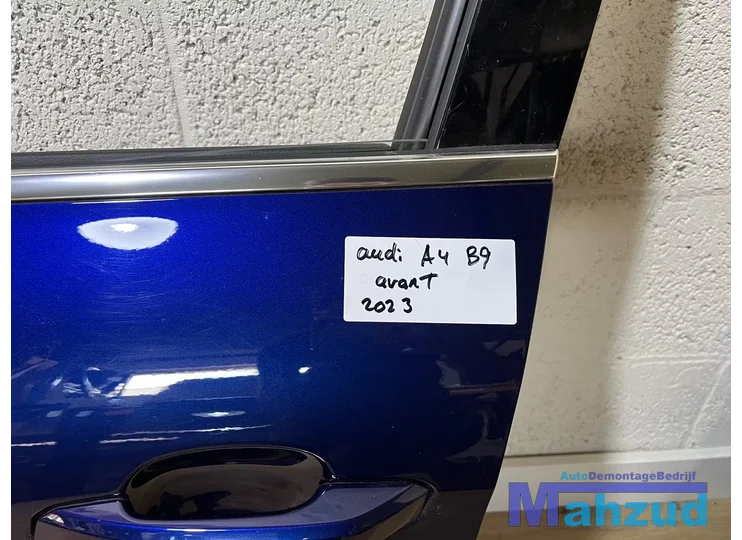 audi-a4-b9-avant-blauw-links-voor-deur-portier-20202024