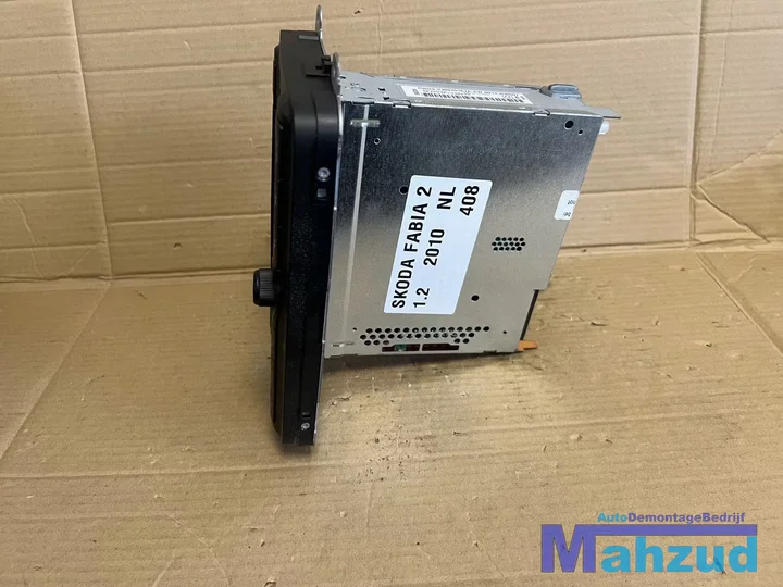 skoda-fabia-2-radio-cd-speler-20072014 — foto 2