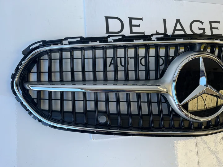 mb-w206-c-klasse-amg-luxury-line-grille-a2068883900-nieuw — foto 5