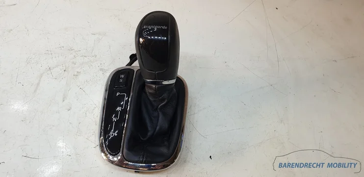 pookknop-pookhoes-w203-cklasse-mercedes-leder-a2032675910-automaat-origineel-gebruikt — foto 2