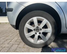 vw-polo-9n-12-azq-zilver-la7w-demontage-onderdelen — foto 34