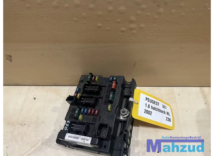 PEUGEOT 307 1.6 Zekeringkast 2000-2007 9646405280