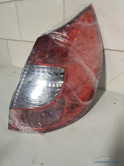 achterlicht-renault-grand-scenic-ii-facelift-8200474327-rechts-origineel-nette-staat-gebruikt-2003-2010 — foto 8
