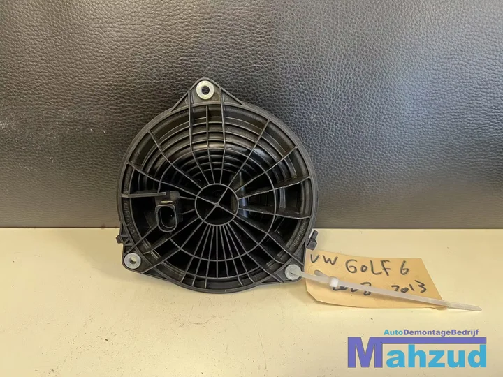 vw-golf-6-slot-logo-achterklep-hendel-20092012 — foto 2