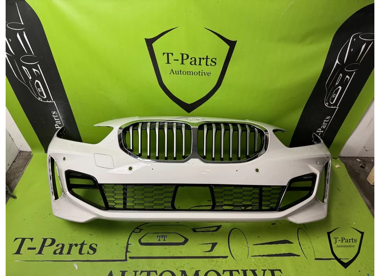 BMW 1 Series F40 front bumper 18+ M PACKAGE