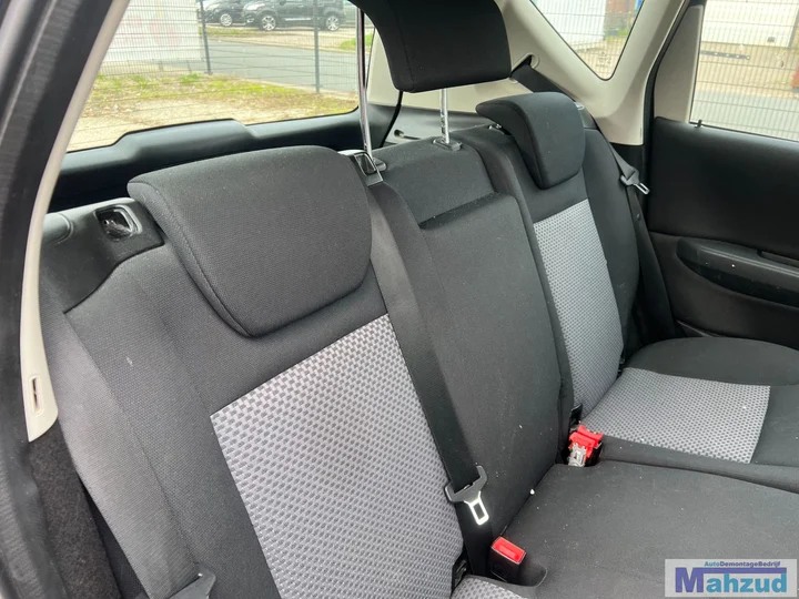 mercedes-a-klasse-w169-a150-15-zwart-191-demontage-onderdelen — foto 10