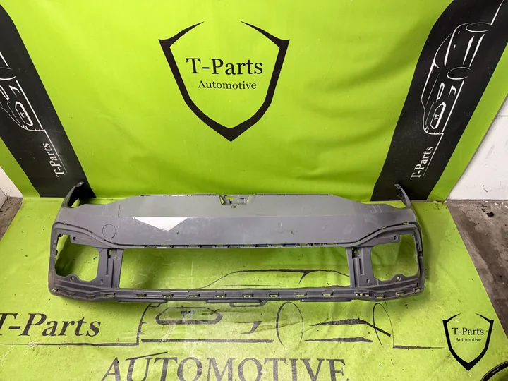 volkswagen-golf-8-alltrack-variant-voorbumper-bumper