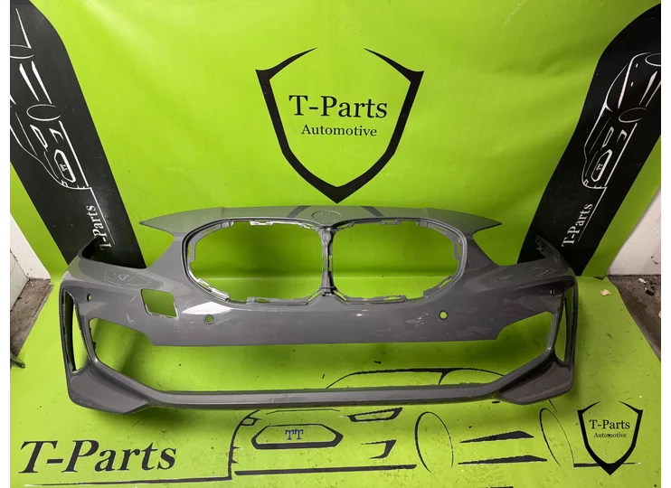 BMW 1 Series F40 front bumper 18+ M PACKAGE