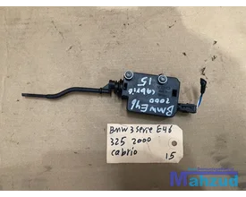 bmw-3-serie-tankklep-vergrendels-motor-67118372240 — foto 3