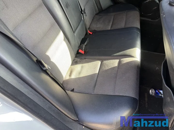 mercedes-w204-22-cdi-wit-c650-onderdelen-sloop-demontage — foto 8