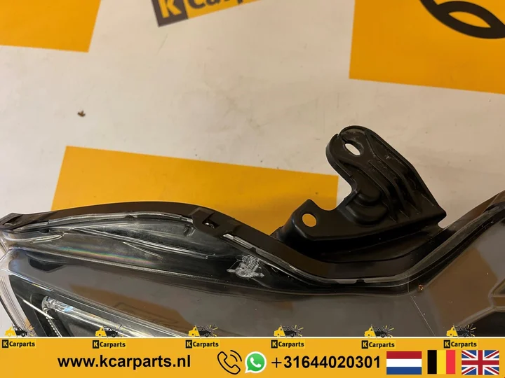 koplamp-toyota-aygo-facelift-20172022-origineel-koplamp — foto 7