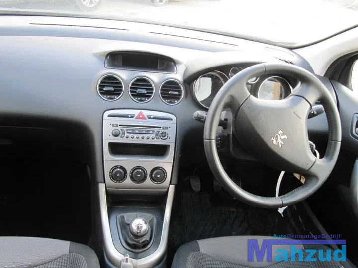 2008-peugeot-308-16-16v-demontage-sloop-186 — foto 11