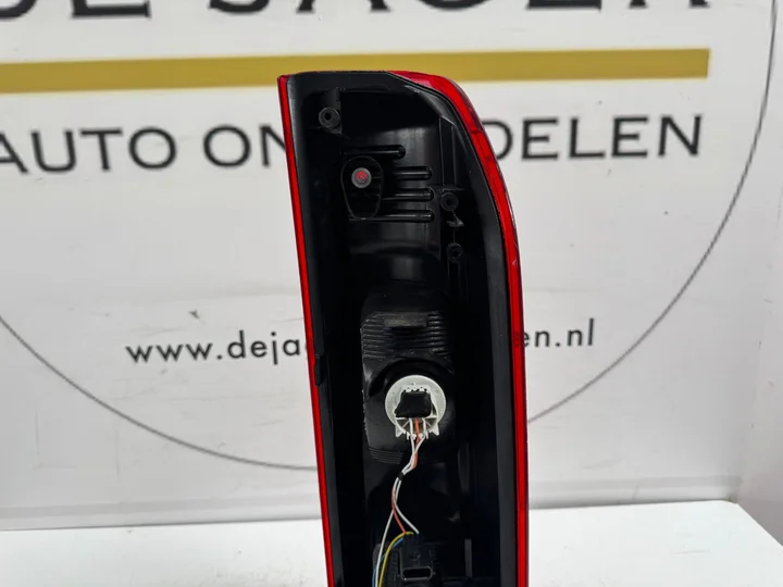 trafic-3-vivaro-b-talento-achterlicht-links-265556737r — foto 4