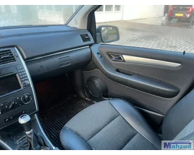 2008-mercedes-b-klasse-w245-zwart-191-demontage-266960-sloop — foto 10
