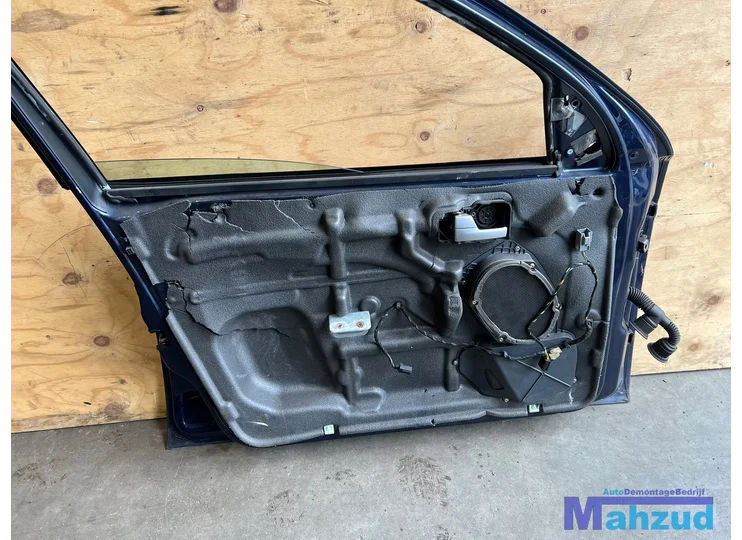 ford-mondeo-3-blauw-e2-links-voor-deur-portier-20002007