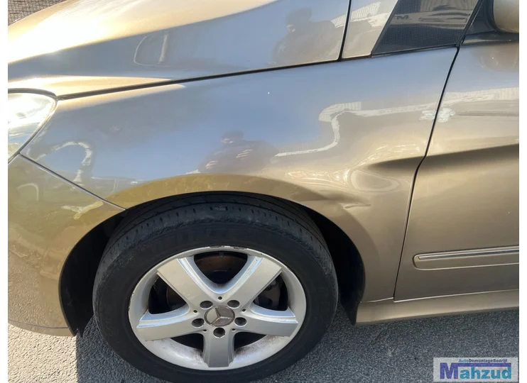 MERCEDES B KLASSE W245 BRONS 791 links voorscherm 2005-2011