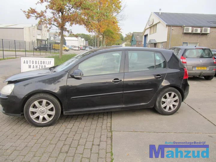2005-volkswagen-golf-5-20-fsi-demontage-sloop-122 — foto 3