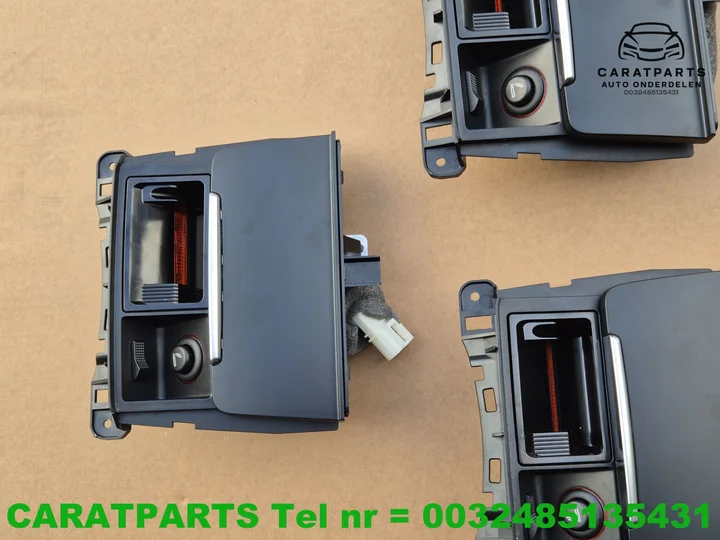8k0857951c-audi-a5-asbak-a4-stekker-12-v-stekker-q5 — foto 5