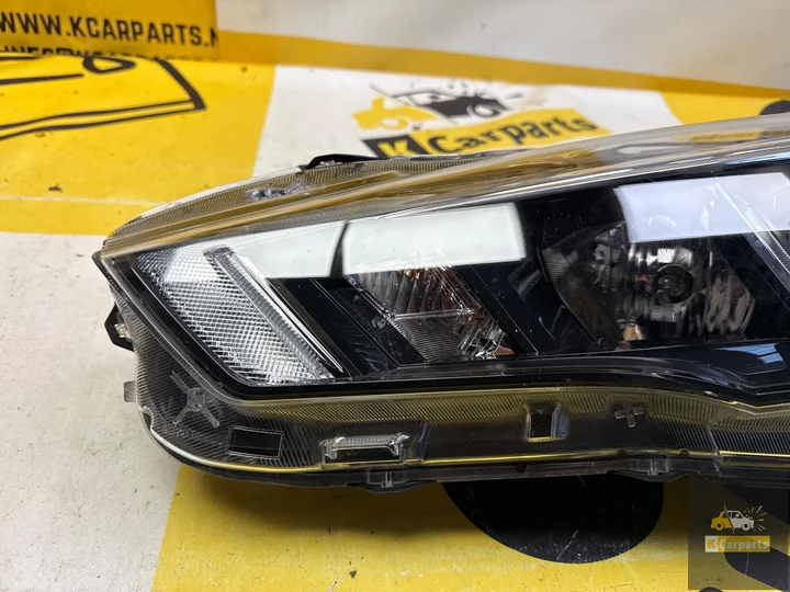 nissan-micra-k14-lamp-links-normaal-ideaal — foto 3