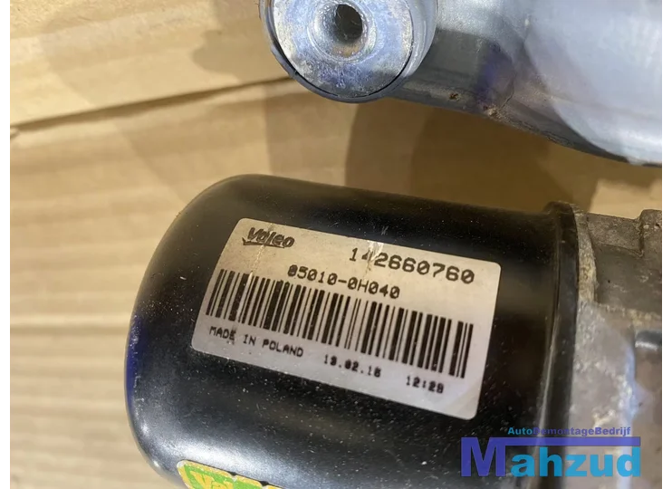 peugeot-108-ruitenwissermotor-850100h040-motor-alleen