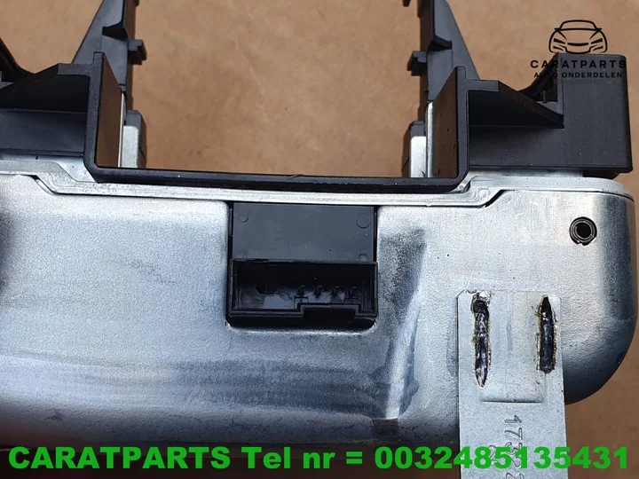 1ea905861-cupra-born-stuurkolomvergrendeling-skoda-enyaq- — foto 2