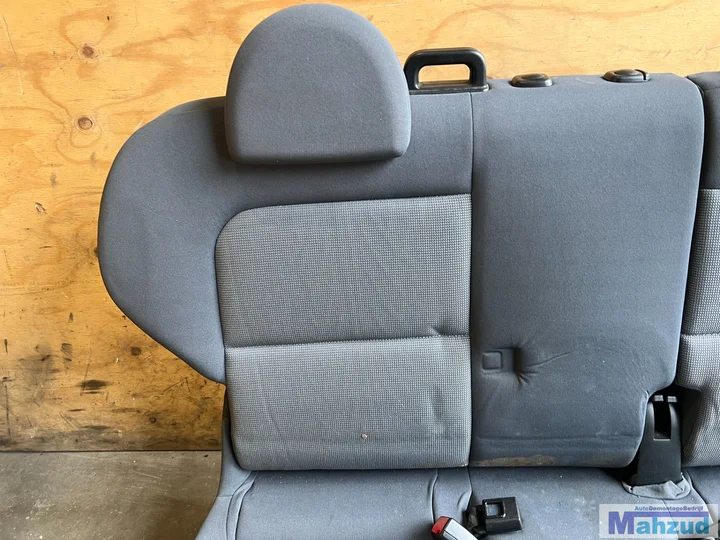 mitsubishi-colt-6-interieur-5deurs-stoel-bank-20032009 — foto 9