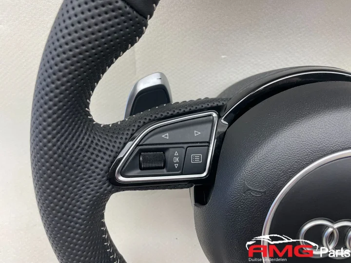 audi-a8-s8-s-line-stuur-met-airbag — foto 3