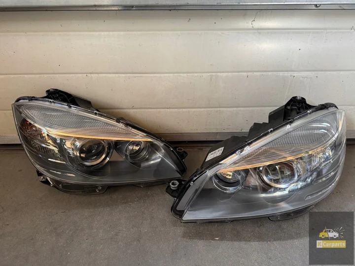 cklasse-w-204-bi-xenon-amglamp-links-rechts