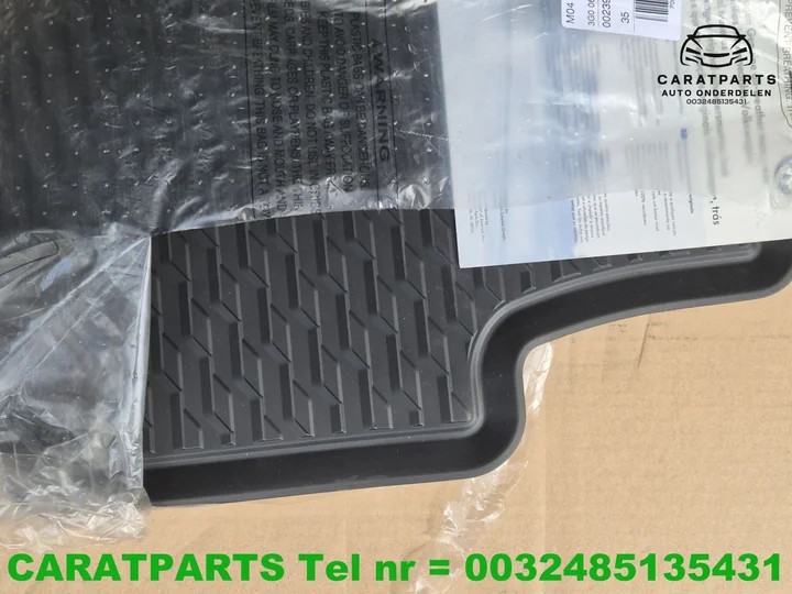 3g0061512-passat-vloermatten-passat-vloermatten-passat-b8 — foto 2