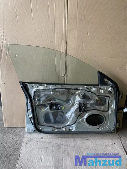 mazda-323-f-5-3l-zilver-grijs-links-voor-deur-portier — foto 5