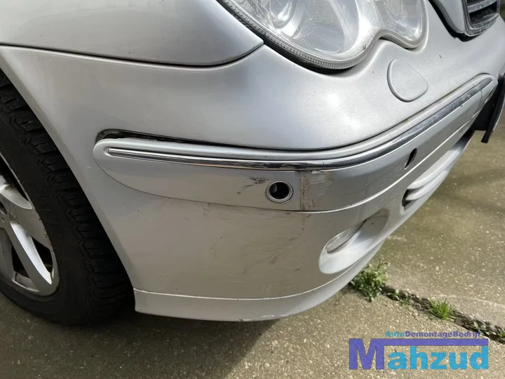 mercedes-cklasse-w203-zilver-c775-voorbumper-bumper-voor-20002007 — foto 3