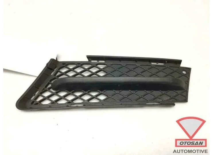 bmw série 3 e90 grille de pare chocs avant gauche 51117154551