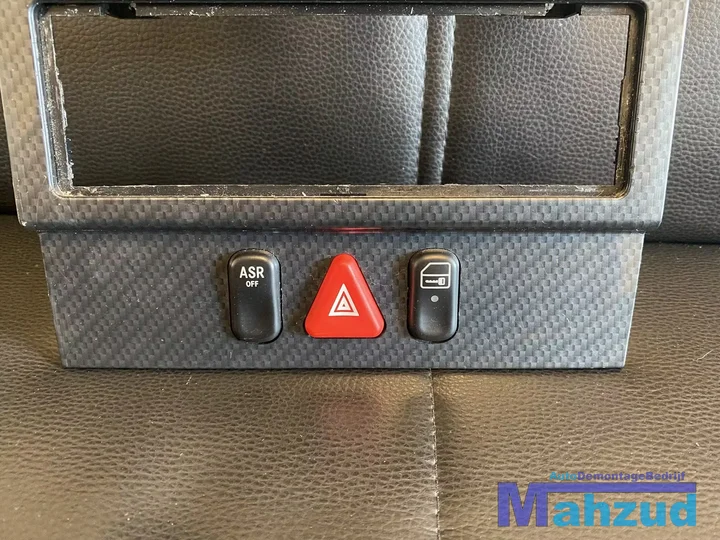 mercedes-slk-r170-middenconsole-grijs — foto 2