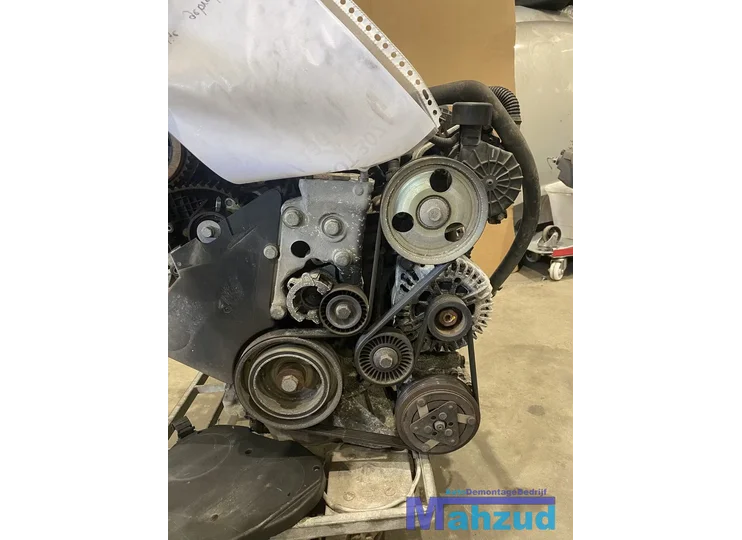 peugeot-307-20-motor-motorblok-rfn-distributie-ketting-gebroken