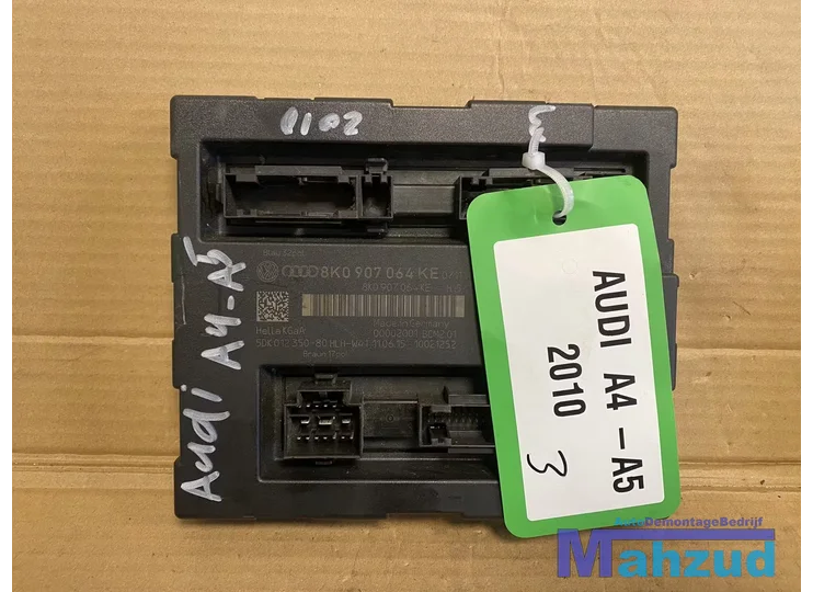 AUDI A4 A5 B8 8F Body controle module bcm sam 2007-2015 8K0907064KE