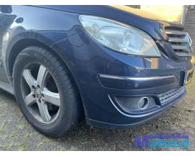 mercedes-b-klasse-w245-blauw-375-voorbumper-20052011 — foto 3