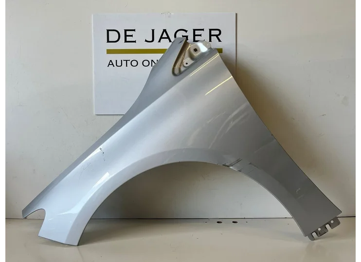 MERCEDES W247 B KLASSE VOORSCHERM SPATBORD LINKSVOOR