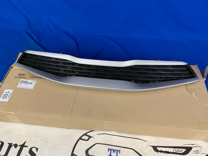 kia-stonic-grille-voorbumper-rooster-bumper-gril-86350h8400 — foto 3