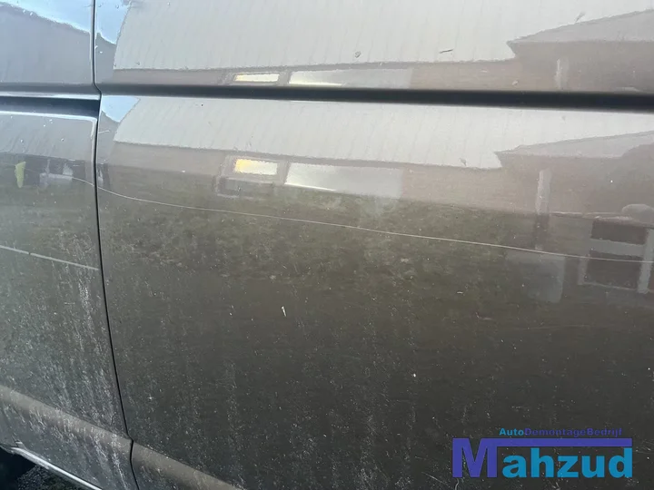 2012-vw-transporter-t5-5-25-tdi-onderdelen-demontage — foto 14