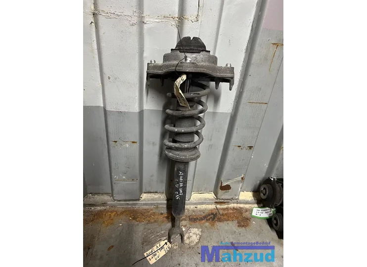 AUDI A6 C6 sedan Links voor veerpoot 2004-2011